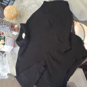 Aritzia WILFRED WAFFLE KNIT OVERSIZED CHUNKY MERINO WOOL SWEATER